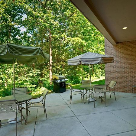 Fairfield Inn & Suites By Marriott Brunswick Freeport Exterior photo